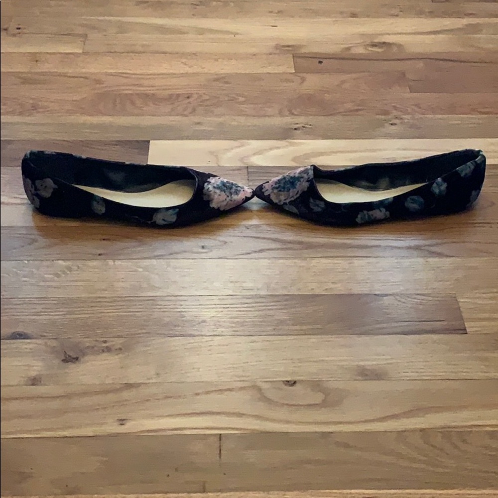 Size 7.5 Circus by Sam Edelman floral print flats - Picture 3 of 3